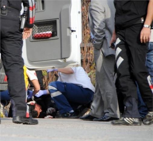 Antalya'da Hırsız-polis Kovalamacası Hastanede Bitti