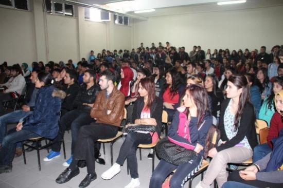 Emniyetten 'gençlik Ve Güvenli Gelecek' Konferansı