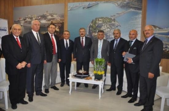 Kuşadası Ticaret Odası Travel Turkey Fuarına Katıldı