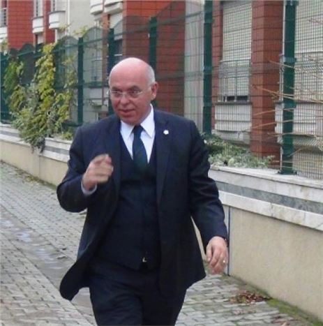 Belediye Başkanından 'ağaç Kesilmeyecek' Sözü