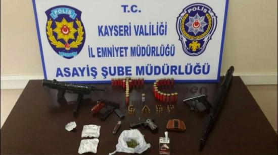 Cephanelik Gibi Bağ Evi