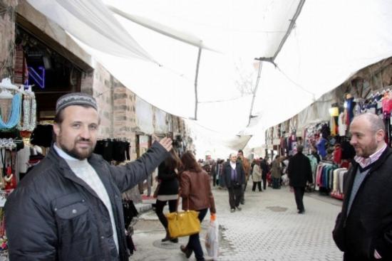 Bursa Kapalı Çarşı'da Aylardır Bitmeyen Çalışmalar Esnafı Canından Bezdirdi