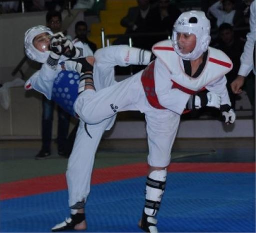 Minikler Ve Gençler Tekvando İl Şampiyonası Yapıldı