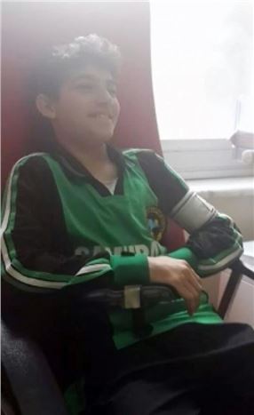 (özel Haber) 12 Yaşındaki Futbolcu Ölümden Döndü