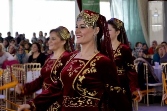 Başkan Ataç: ''artık Beldeevi Değil Sizin Eviniz''