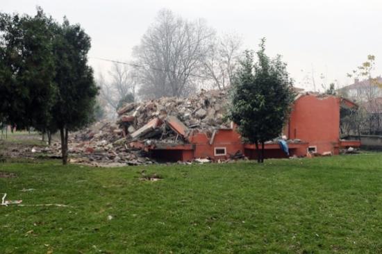 Binalar Yıkıldı Yeşil Alan Genişliyor