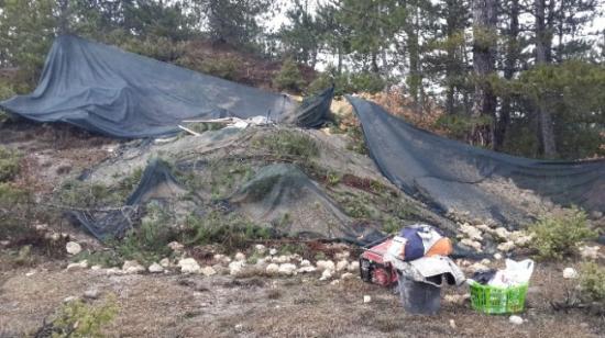 Define Uğruna Üşenmeden 23 Metre Kazdılar