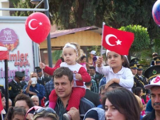 Osmaniye'de Cumhuriyet Bayramı Törenle Kutlandı