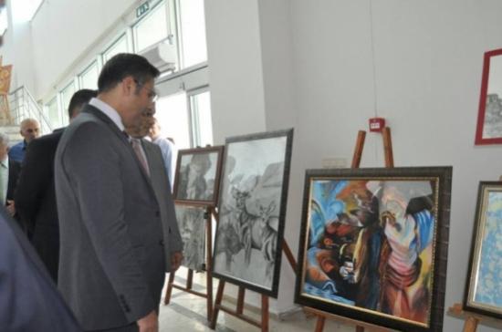 Resim Öğretmenleri Sergi Açtı