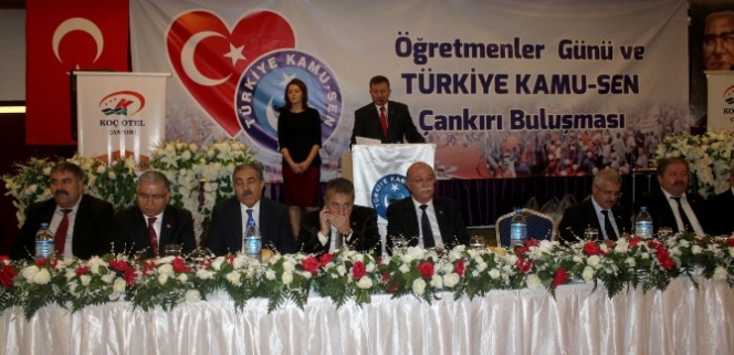 Kamu Sen'den Müdür Atamalarına Tepki