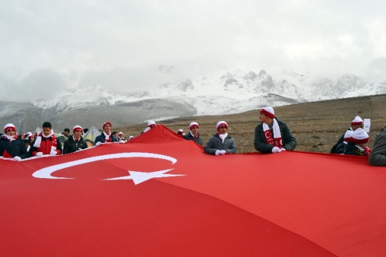 Sarıkamış Şehitleri Niğde'de Anıldı
