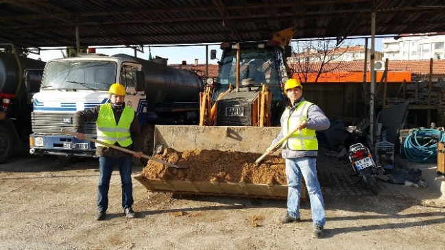 Kırklareli Belediyesi Kar Ve Buzlanmaya Karşı Önlem Alındı