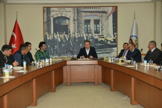 Başkan Yıldırım Muhtarlarla Bir Araya Geldi