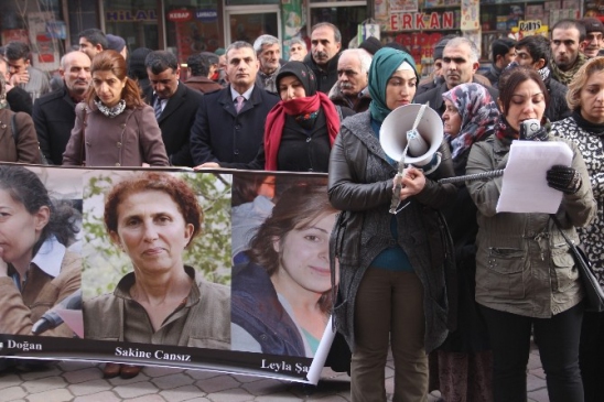 Paris'te Üç Kürt Kadının Öldürülmesi Nedeniyle Açıklama