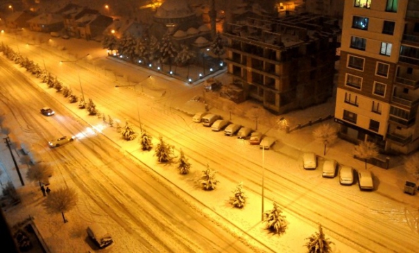 Uşak Yeniden Beyaza Büründü