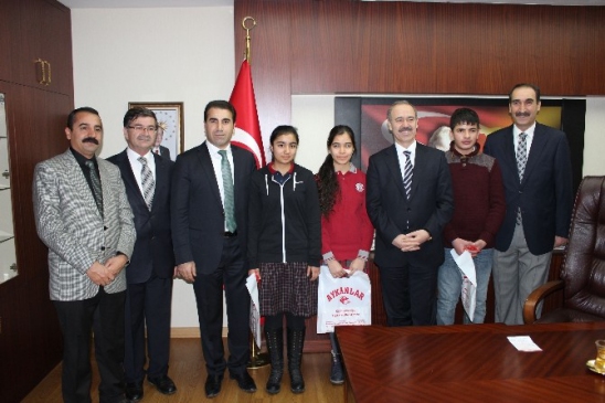 Vali Büyükersoy TEOG Birincilerini Kabul Etti