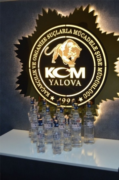 Yalova'da 204 Şişe Sahte Rakı Ele Geçirildi