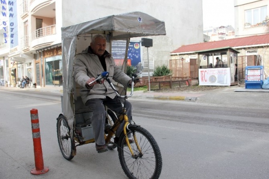 75 Yaşındaki Bisiklet Sevdalısı
