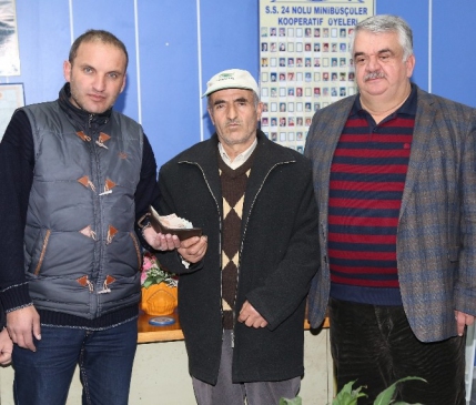 Dolmuşta Kaybettiği Cüzdanına 1,5 Sonra Kavuştu