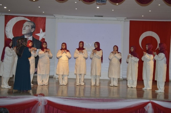 İşitme Engelliler Kur'an-I Kerim Okumasını Öğrendi