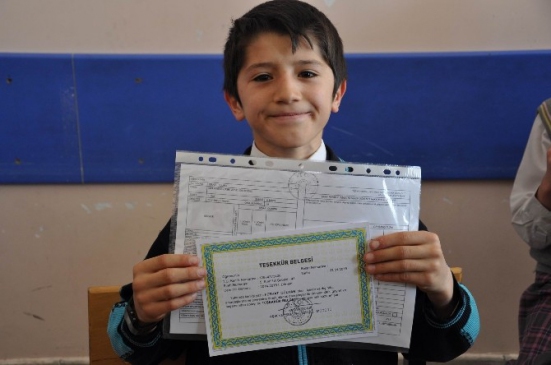 Sivas'ta Öğrenciler Karne Heyecanı Yaşadı