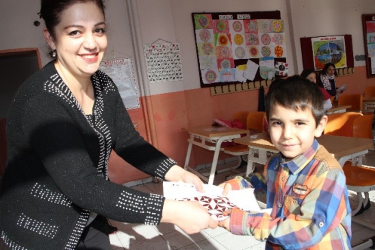 Ardahan'da Çocukların Karne Sevinci