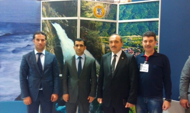 Başkan Uzun Emitt Fuarı'nda Ulus'u Tanıttı