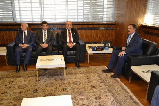 Başbakan Yardımcısı Yalçın Akdoğan