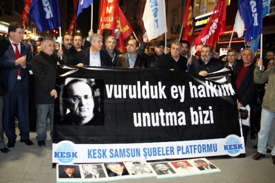 Samsun'da Uğur Mumcu İçin Yürüyüş Düzenlendi