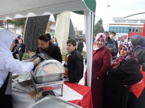 Sakarya'daki Hamsi Festivaline Yoğun İlgi