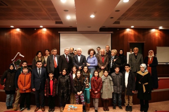 Ebru Sanatçısı Hikmet Barutçugil Öğrencilerle Buluştu