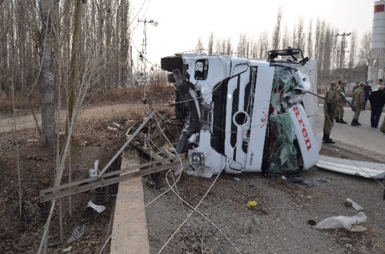 Iğdır'da Trafik Kazası 1 Yaralı