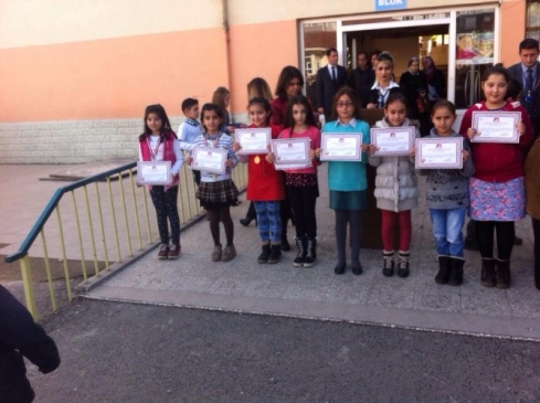 Kitap Kurtlarına Ödül