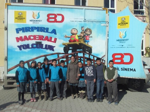 Tuzlukçu'da 8D Film Gösterisi