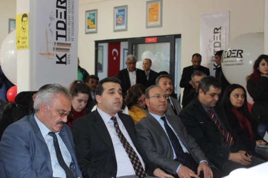 Eğitimi Tamamlayan 40 İnşaat Ustası Sertifikasını Aldı