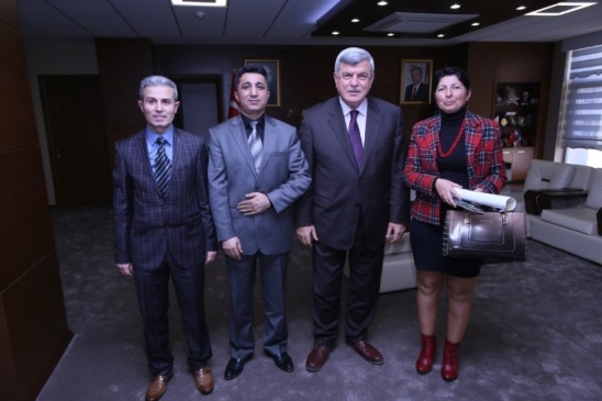 Başkan Karaosmanoğlu Genç Sporcularla Buluştu