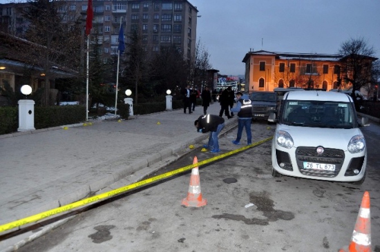 Eskişehir'de Silahlı Saldırı 1 Yaralı