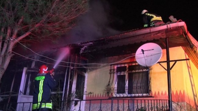 Körfez'de Ev Yangını 1 Yaralı