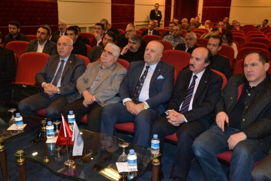 Kredi Kayıt Bürosu Genel Müdürü Kasım Akdeniz