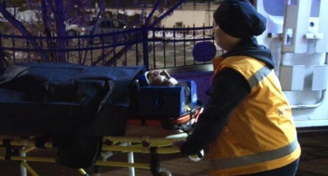 Çarptığı Şahsı Tavanında Götürdü