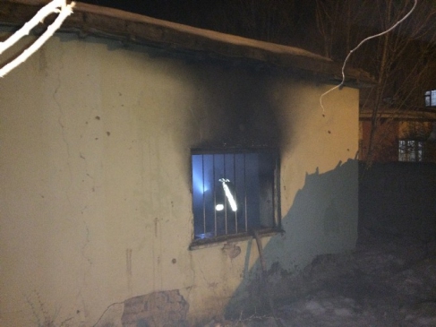 Van'da Boş Evde Yangın