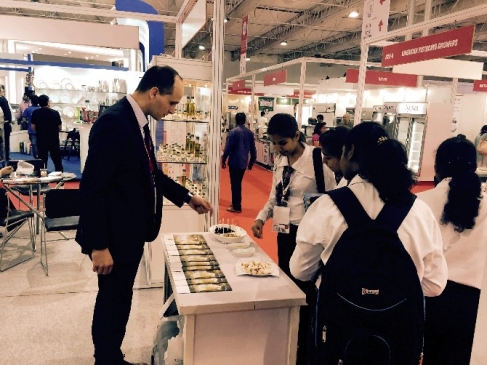 Hintliler Türk Zeytin Ve Zeytinyağını Sevdi