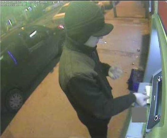 İzmir'de kredi kartı dolandırıcılığı iddiası