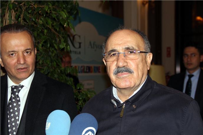 Başbakan Yardımcısı Akdoğan ve AK Parti Genel Başkan Yardımcısı Atalay Afyonkarahisar'da