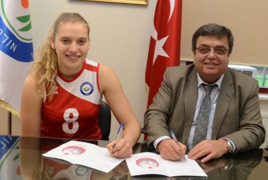 Nilüfer Belediyespor'a Taze Kan