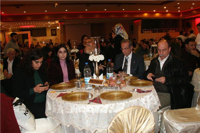 Yüksekdağ, HDK dayanışma yemeğine katıldı