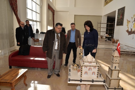 Belediye Başkanı Selim Yağcı Kent Müzesinde İncelemelerde Bulundu