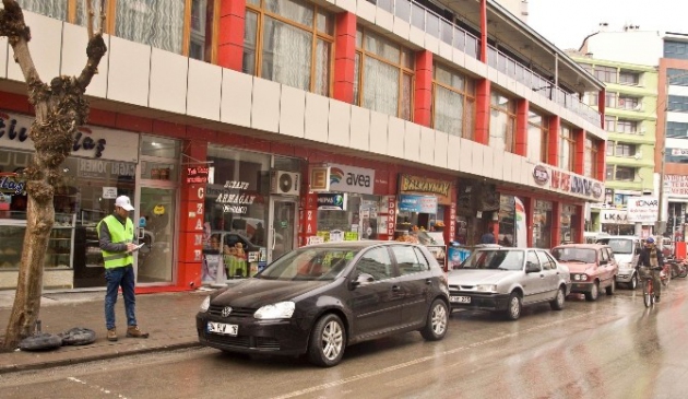 Ereğli'de Ana Arterlerde Ücretli Otopark Dönemi