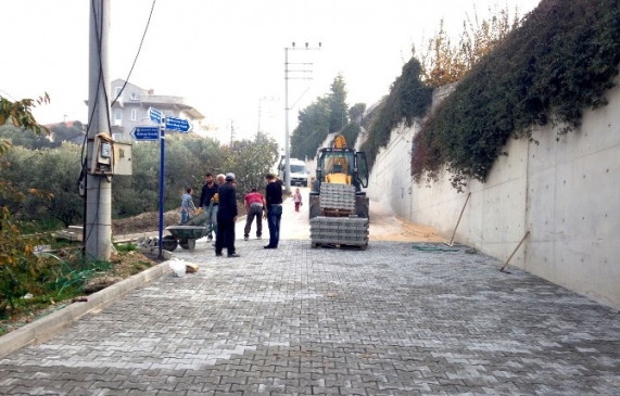 Mudanya'nın Yeni Sokaklarına Parke Taşı