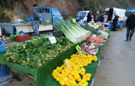 Güzelyalı Cumartesi Pazarı Yeni Yerine Taşındı